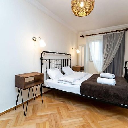 Wehost Cosy Apartment Tbilisi Exterior foto