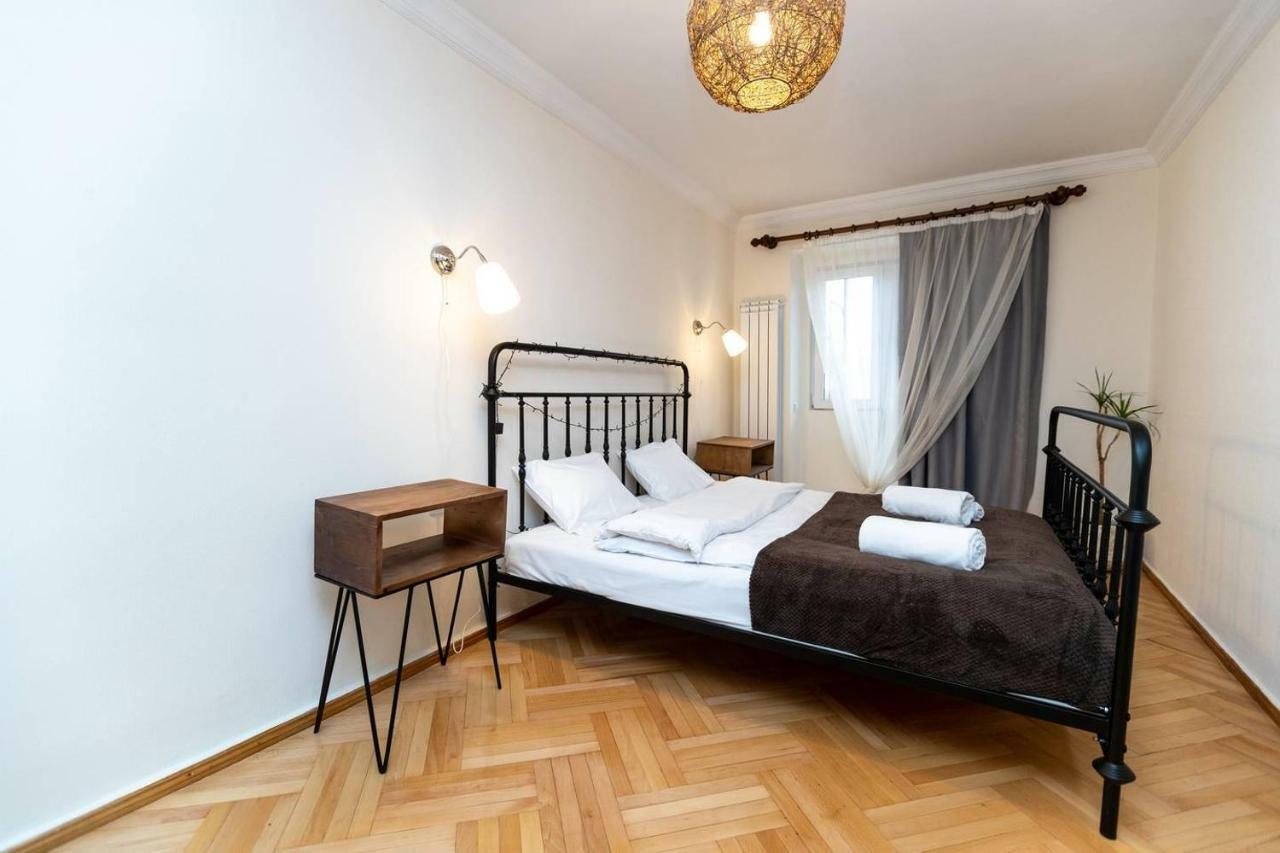 Wehost Cosy Apartment Tbilisi Exterior foto